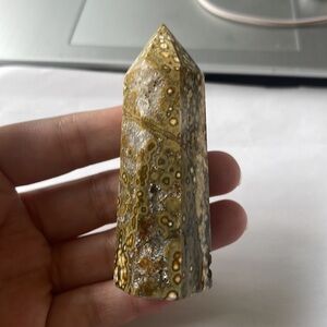 Bubble jasper crystal tower